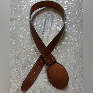 Men's Brown Textured Authentic Leather Belt with Oval Buckle Detail